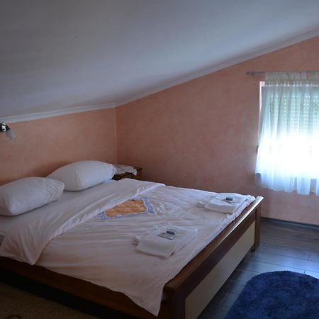 Motel Most Ljubuski Bilik gambar