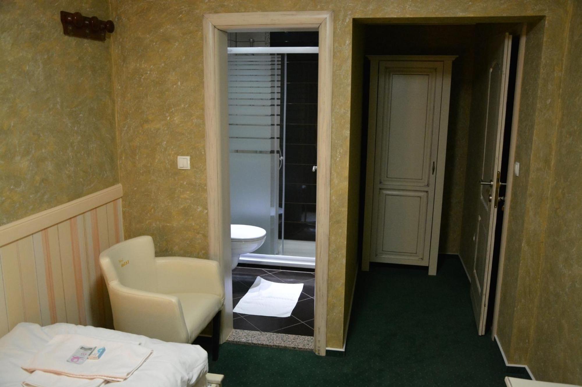 Motel Most Ljubuski Bilik gambar